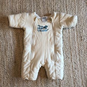 Merlin Sleep Suit Size Large